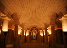crypt pantheon paris guidebook